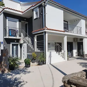 Apartman Jeli, Starigrad Paklenica